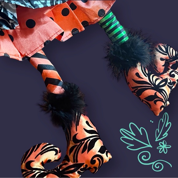 Witch Halloween Pillow Pier 1 - Picture 4 of 6